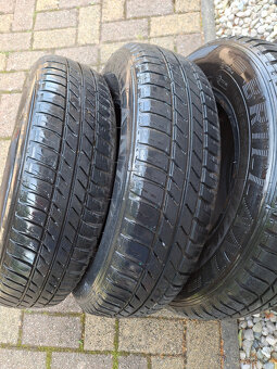 PNEU 168/80R13. - 4