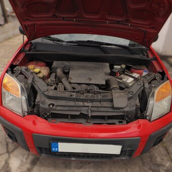 Ford Fusion - 4
