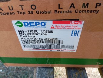 Škoda Octavia nové Depo přední světlomety - 4