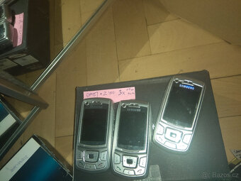 Samsung více modelu - 4