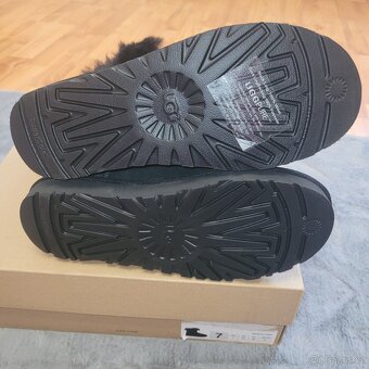 Dámské/dívčí boty UGG vel 38 - 4