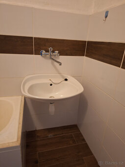 Pronajmu byt 3+1 Šumvald - 4