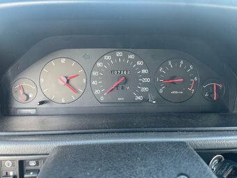 Volvo 940 2.3 96kW 1994 - 4