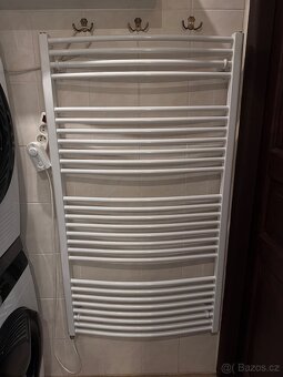 Elektrický topný žebřík 750x1330 - 4