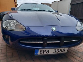 JAGUAR XK8 gabrio - 4