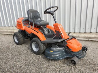 Zahradní traktor rider Husqvarna R216 AWD - 4