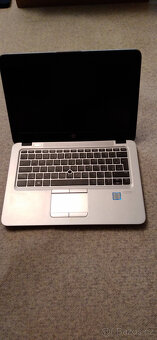 Za 2999 Kč HP Elitebook 820G3 SSD 256GB + HDD 500GB + Dock - 4
