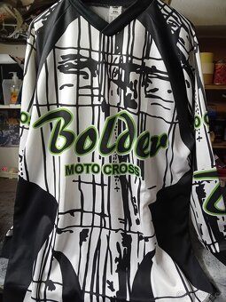Dres,kalhoty,boty - 4