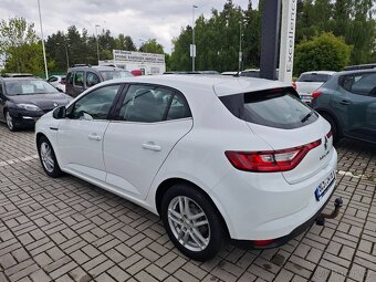 Mégane ZEN 1.3TCe100 75kW po 1. majiteli - 4