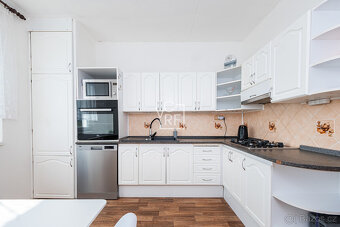 Prodej bytu 3+1 s lodžií a sklepem, 79 m² – Chrudim, ul. Hra - 4