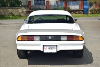 Chevrolet Camaro - 4