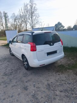 Peugeot 5008 - 4