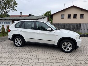 BMW X5 xDrive 30d TOP STAV PO SERVISECH - 4