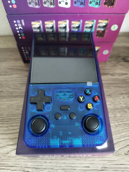 Handheld konzole R39 MAX +22000 her 64GB - 4