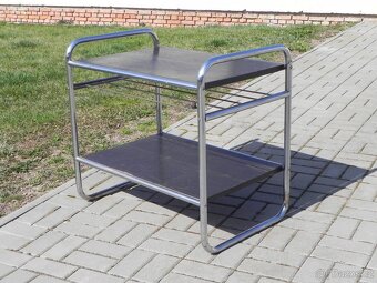 Chromovaný funkcionalistický stolek - 4