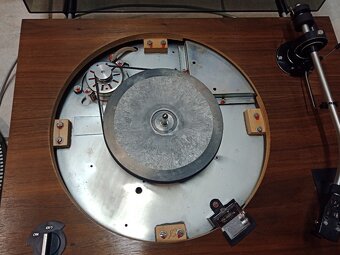 Gramofon Tesla NC450 - 4