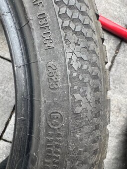 Zimní pneumatiky Continetal 235/45R18 - 4