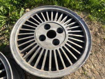 Disky Seat 14” 4x98 - 4