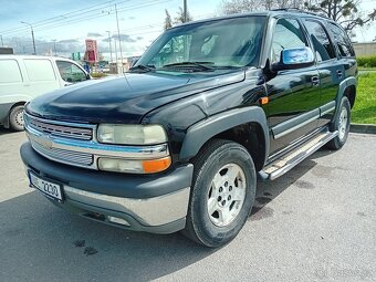 Chevrolet Tahoe - 4
