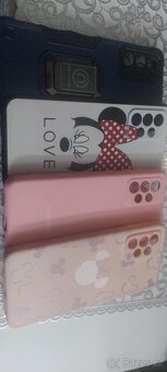 Samsung GalaxyS20FE - 4
