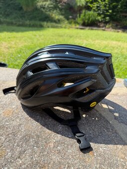 Cyklisticka helma Specialized PROPERO 3 - 4