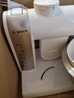 Kuchyňský robot Bosch Mum 5 - 4
