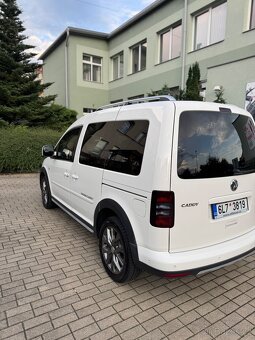 VW Caddy Cross - 4