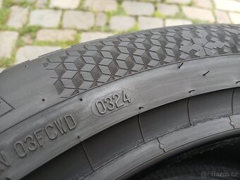 4ks zimních pneumatik CONTINENTAL 205/55R19 97H 95% DOT2024 - 4