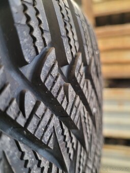 Sada ALU kola se zimním pneu Laufenn pro BMW E60/61 - 4