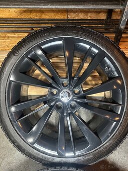 ALU Kola ŠKODA 5x112 R19 ACAMAR ZÁNOVNÍ Zimní Pneu 235/40/19 - 4