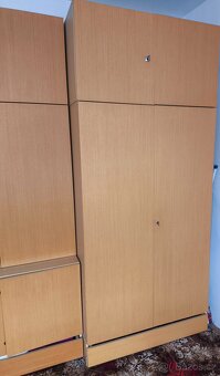Prodám sestavu skříněk, různé možnosti sestavení - 4