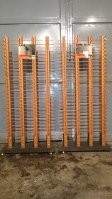 Prodám stojany na prodej slunečních brýlí - 4