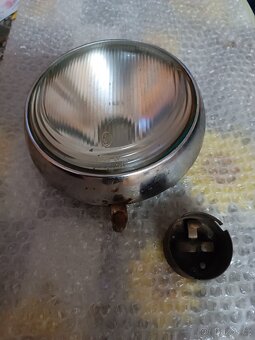 Světlomet na Jawa ČZ - 4