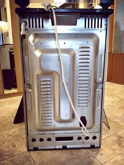 PRODÁM KUCHYŇSKÝ SPORÁK - 4