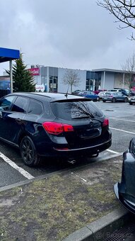 Opel Astra J 2012 - 4