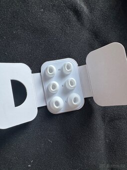 Sluchátka Apple AirPods Pro 2 - 4