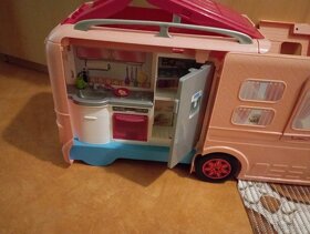 Barbie karavan včetně vybavení - 4