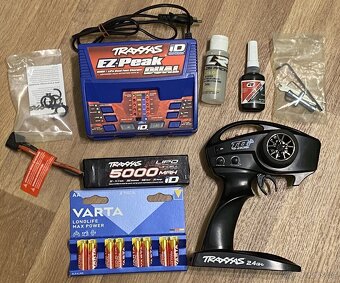Traxxas Rustler 4x4 VXL - 4