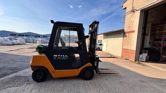 VZV Still R70-30T - 4