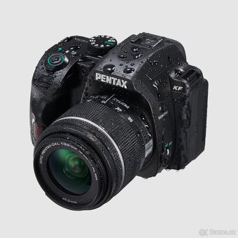 PENTAX KF černý + DA L 18-55 WR - 4