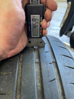 185 60 R 15 84H Dunlop sport BluResponse - 4