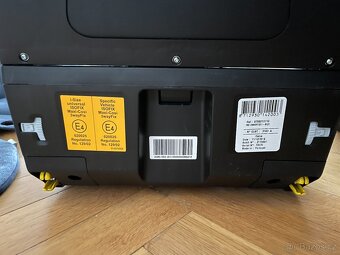 autosedačka Maxi-Cosi Pebble Plus + isofix základna 3wayfix - 4