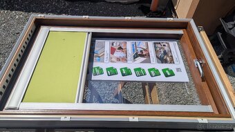Střesní plastová okna výklopně kyvná Fakro - 4