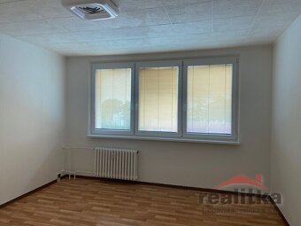 Pronájem pěkného bytu 2+1 43 m2, Opava, ul. Hradecká - 4