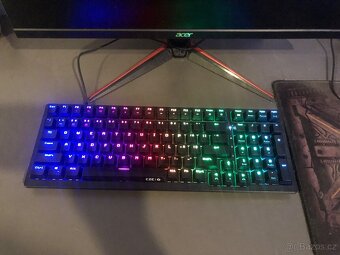 Herní stolní pc sestava +monitor, klávesnice, repráky - 4