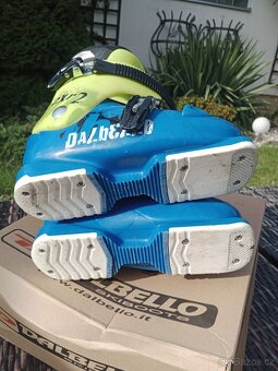 Dětské lyžařské boty/lyžáky/přezkáče Dalbello mondo 22,5 - 4