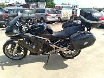 KAWASAKI ER6-F - 4