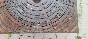 Litinový poklop - 4