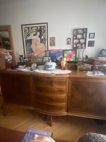 Starožitný nábytek, krásné kusy stejného designu - 4