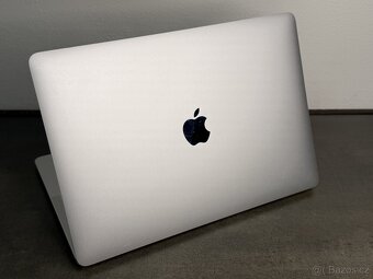MacBook Pro 13'' 2020 / M1 / 16GB / 512GB SSD / Silver - D - 4
